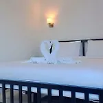 Chaweng Best Hotel And Hostel Samui