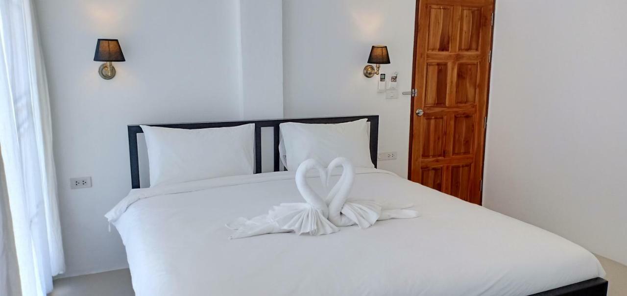 Hotel And Samui *